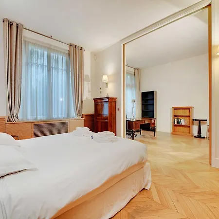 Apartment Exceptional - 4bdr 10p - Tour Eiffel *