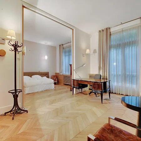 Exceptional - 4bdr 10p - Tour Eiffel Apartment *